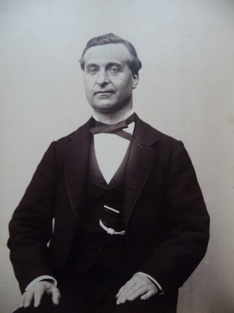 M. Tabourel M. Tabourel